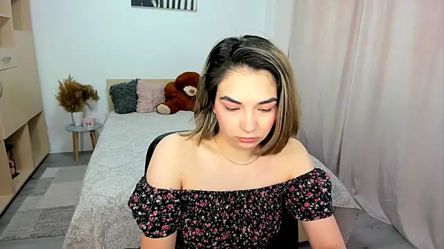Alexa Dolly12 online show from 05-05-26, 08:11