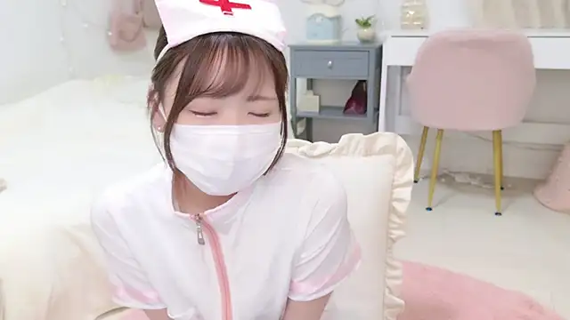 Sayuringo  online show from 02-18-25, 05:21