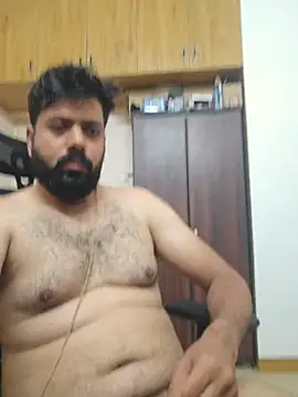 Hornie small Dick01 online show from 05-04-26, 05:42