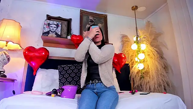 Alice milf  online show from 01-29-25, 11:09