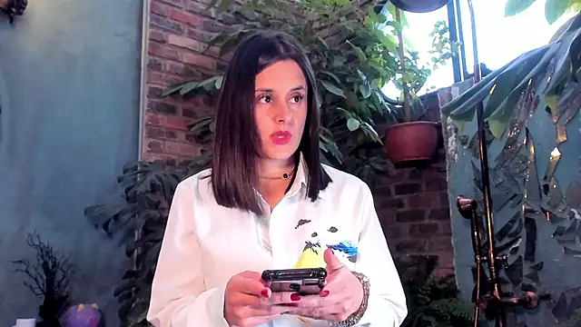 Alice milf  online show from 03-13-25, 11:41