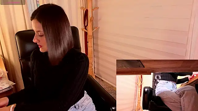 Alice milf  online show from 11-10-25, 10:58