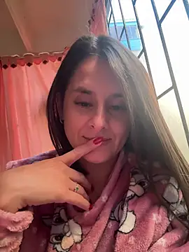 Alice milf  online show from 05-09-26, 11:37