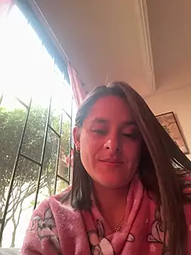Alice milf  online show from 05-13-26, 01:30