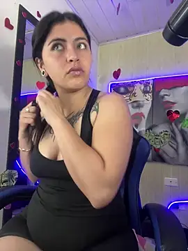  luna torres online show from 06-18-26, 01:04