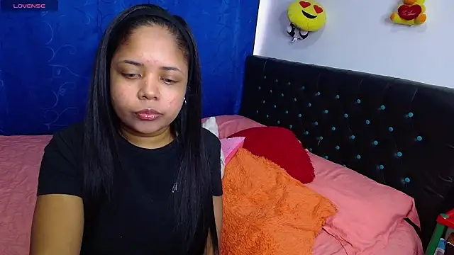 Melikasweetz online show from 04-30-26, 05:41
