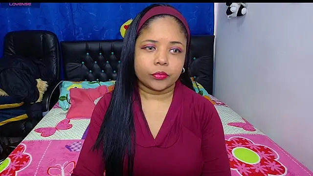 Melikasweetz online show from 05-19-26, 03:40
