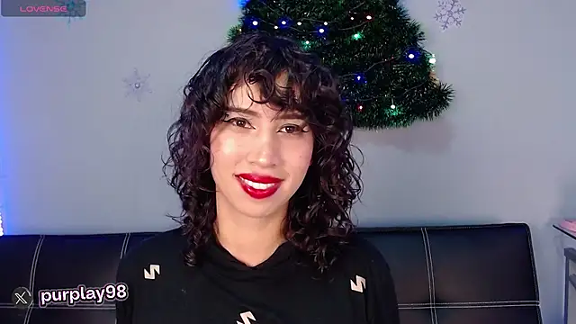 Snapshot of purplay_98 chatting on 12-13-24, 04:38 purplay 98 online show from 12-13-24, 04:38