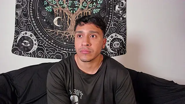 Snapshot of JayMarcos_ chatting on 10-15-25, 05:18 JayMarcos online show from 10-15-25, 05:18