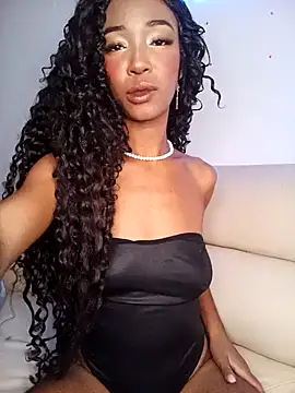 Snapshot of AbbyTomson chatting on 01-21-25, 02:15 AbbyTomson online show from 01-21-25, 02:15