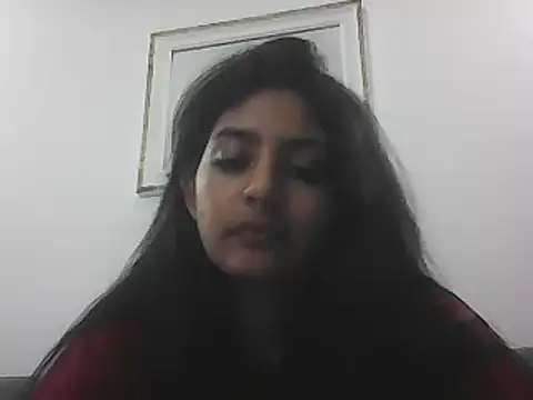 cloe small online show from 12-22-24, 09:33