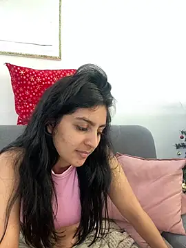 cloe small online show from 12-30-24, 12:31