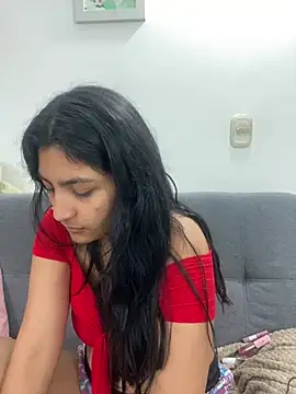 cloe small online show from 01-31-25, 06:46