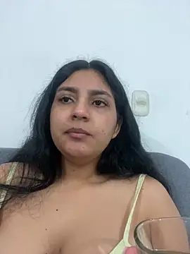 cloe small online show from 02-27-25, 05:24