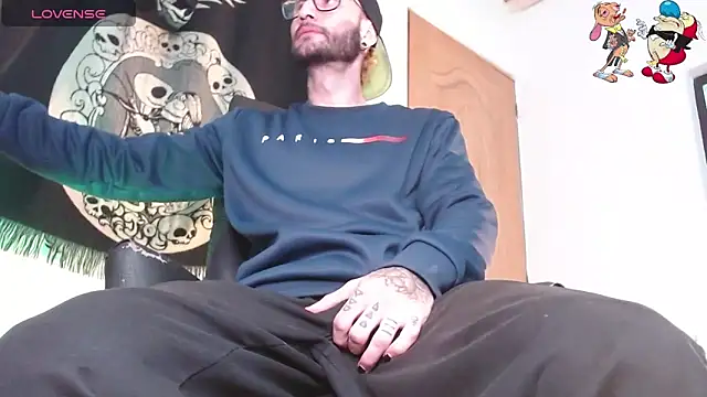 ren stipee online show from 10-25-25, 01:57