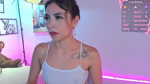 emma-hiill online show from 12-11-24, 08:18