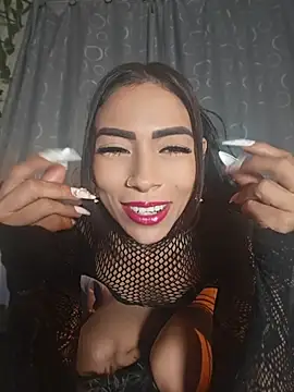 emma-hiill online show from 03-22-26, 12:47