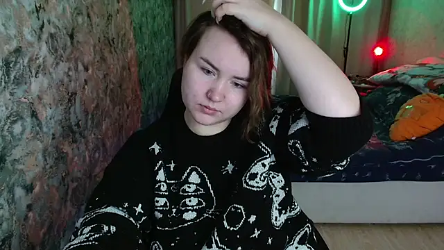 Snapshot of Jenny_Fox chatting on 03-05-26, 08:10 Jenny Fox online show from 03-05-26, 08:10