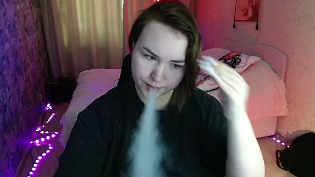 Snapshot of Jenny_Fox chatting on 03-10-26, 08:41 Jenny Fox online show from 03-10-26, 08:41