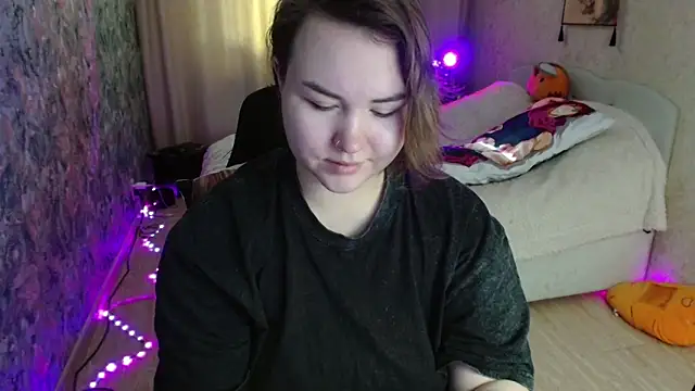 Snapshot of Jenny_Fox chatting on 03-17-26, 03:55 Jenny Fox online show from 03-17-26, 03:55