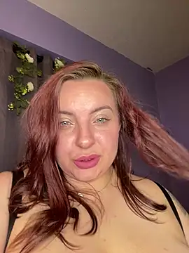Snapshot of lairarose chatting on 07-30-26, 03:00 lairarose online show from 07-30-26, 03:00