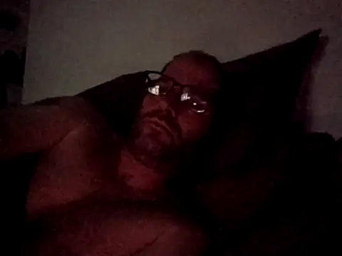 crazycam619 online show from 10-26-25, 06:41