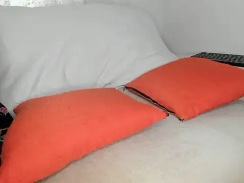 Snapshot of Mamii_water chatting on 10-21-25, 10:38 Mamii water online show from 10-21-25, 10:38