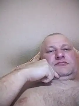 Snapshot of Grasul78 chatting on 11-25-25, 04:29 Grasul78 online show from 11-25-25, 04:29