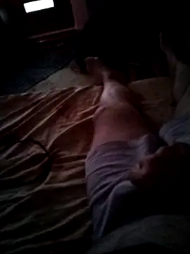 Snapshot of Grasul78 chatting on 05-25-26, 04:13 Grasul78 online show from 05-25-26, 04:13