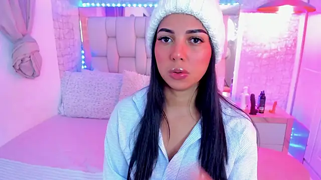 AlexandraaMillerr online show from 12-20-24, 10:49