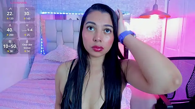 AlexandraaMillerr online show from 01-07-25, 03:12