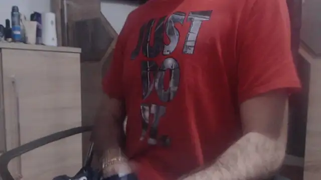 uncutguy01 online show from 12-07-24, 04:47