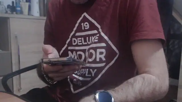 uncutguy01 online show from 12-18-24, 01:02