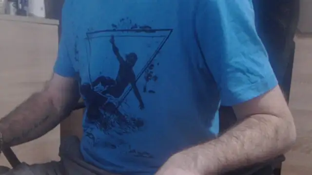uncutguy01 online show from 01-08-25, 04:33