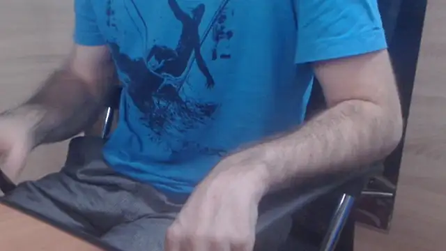uncutguy01 online show from 01-09-25, 06:59