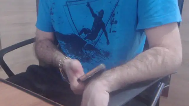 uncutguy01 online show from 01-10-25, 09:23