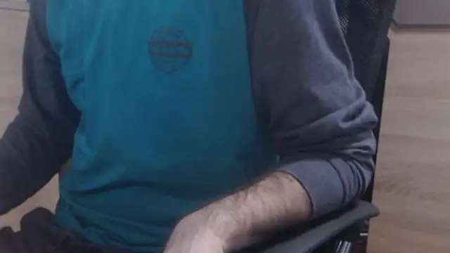 uncutguy01 online show from 01-12-25, 07:10