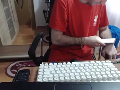 uncutguy01 online show from 03-13-25, 08:04
