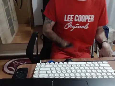 uncutguy01 online show from 03-14-25, 05:38