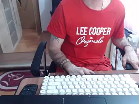 uncutguy01 online show from 03-15-25, 12:45