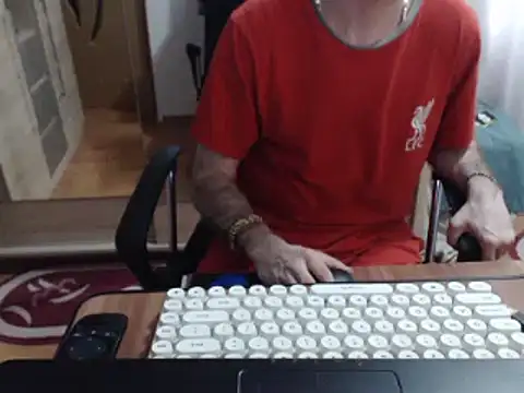 uncutguy01 online show from 03-16-25, 08:54