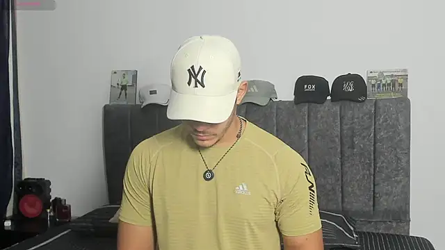Iamdylan777 online show from 05-02-26, 01:49