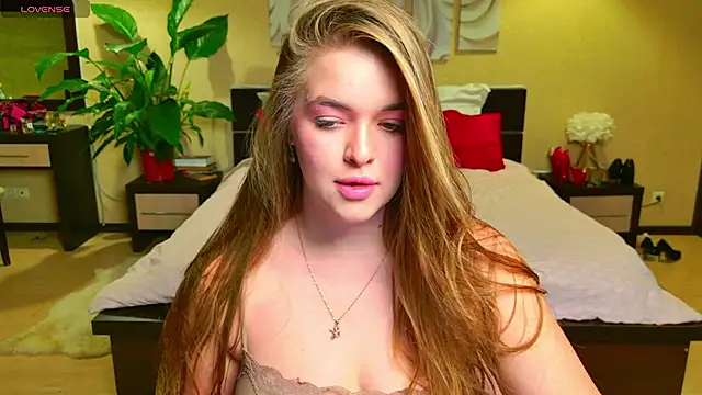 EmilyWhisper online show from 09-22-25, 07:16