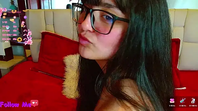 scarlleth  online show from 03-21-25, 06:29