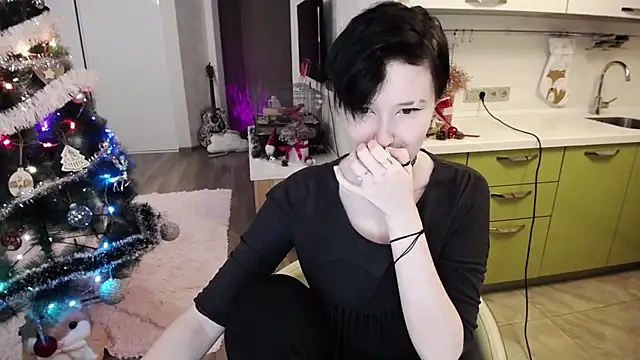 Kira Bakker online show from 12-02-24, 01:47