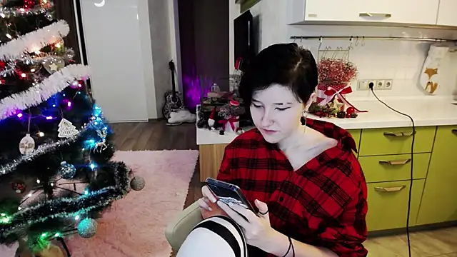 Kira Bakker online show from 12-10-24, 05:22