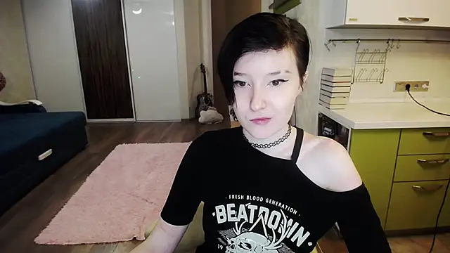 Kira Bakker online show from 01-19-25, 10:39