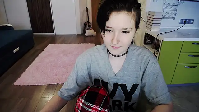 Kira Bakker online show from 02-07-25, 05:31