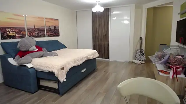 Kira Bakker online show from 11-03-25, 02:18