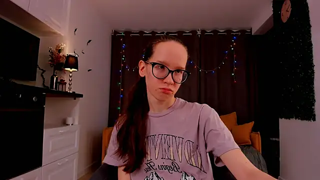 BettyBrowni online show from 02-03-25, 04:10